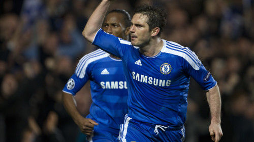 Frank Lampard and Didier Drogba in 2011 Chelsea kit