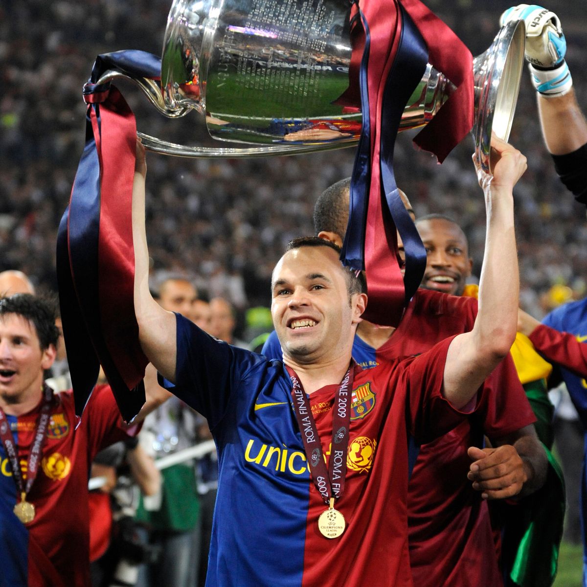 Andres Iniesta announces retirement from professional football